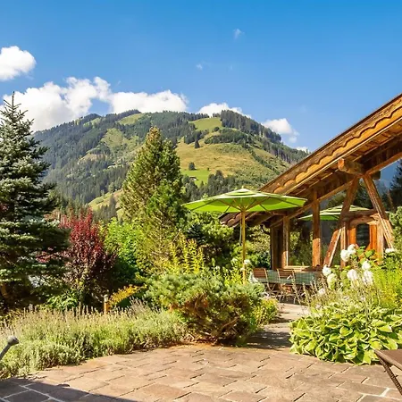 4br Chalet In Viehofen- If You Want To Book, Please Contact On Wh-ats-app - 0034-635-518-216 !!!! * Viehhofen