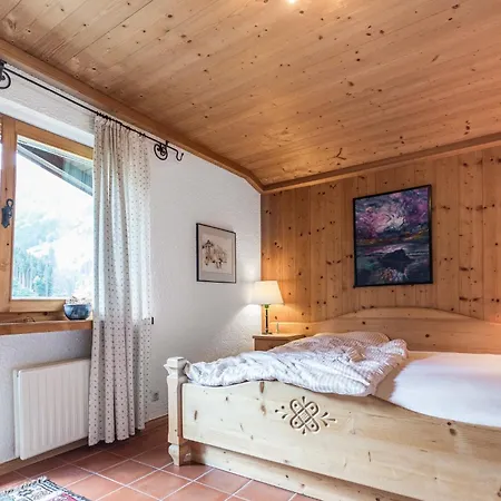 4br Chalet In Viehofen- If You Want To Book, Please Contact On Wh-ats-app - 0034-635-518-216 !!!! Vila Viehhofen